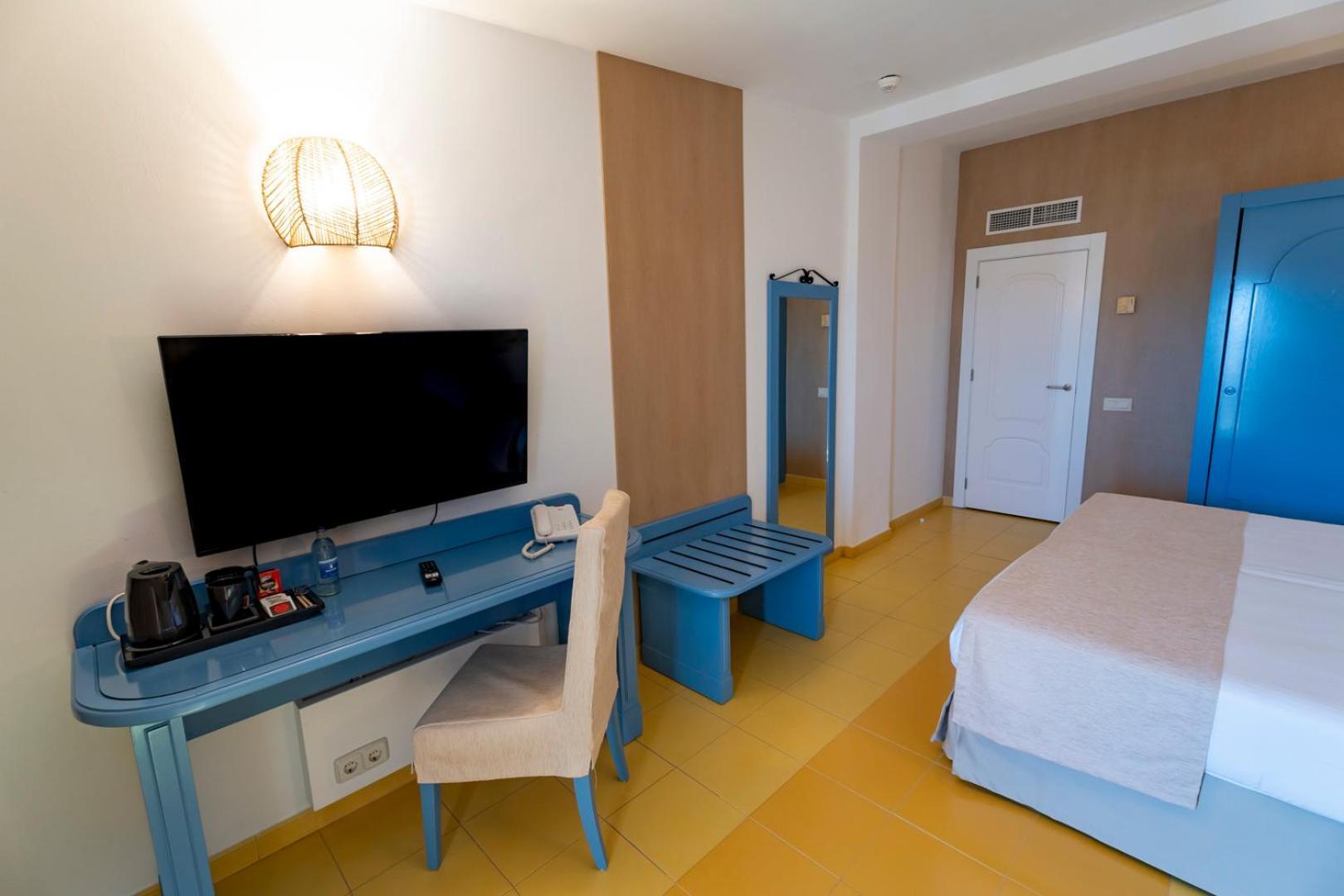 Club Hotel Drago Park 科斯塔卡玛 外观 照片
