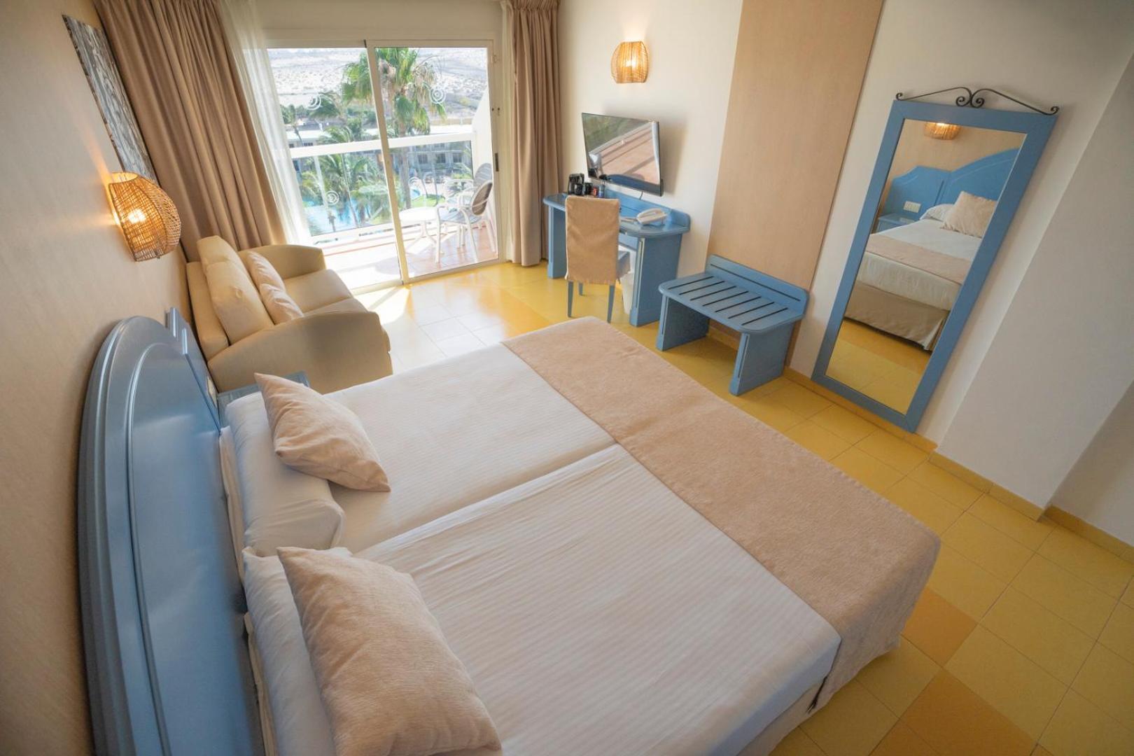 Club Hotel Drago Park 科斯塔卡玛 外观 照片
